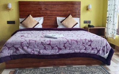 Kausani hotels,Hotels in Kausani,Best hotels in Kausani,Luxury hotels in Kausani,Budget hotels in Kausani,Kausani hotel booking,Affordable family hotels in Kausani
